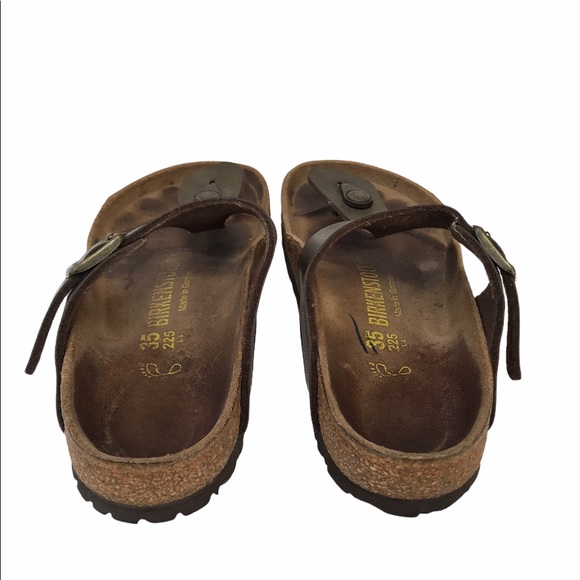 The BIRKENSTOCK Gizeh Thong Sandal Bronze Size 4 - Picture 7 of 16